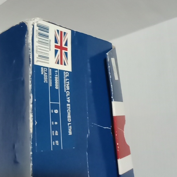 Reebok Classic Etched Leather Mens size 9 - Picture 13 of 16